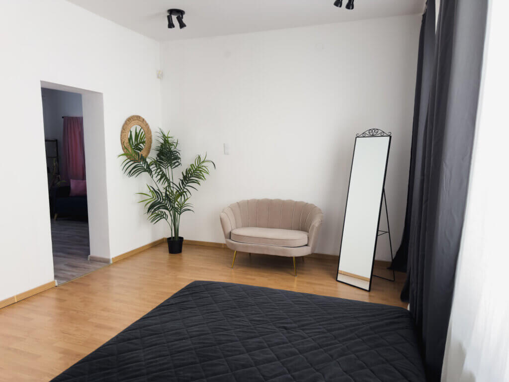 Studio Imperial Majestic_05