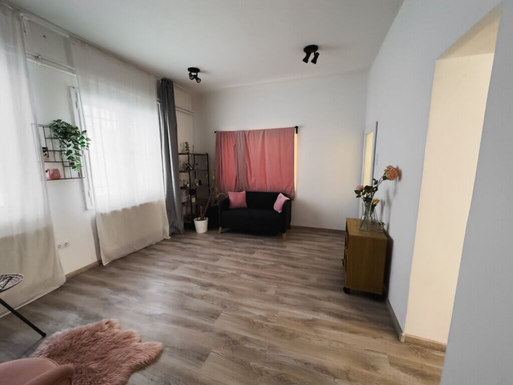 Studio Imperial Majestic_02